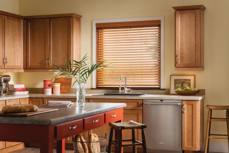 Faux Wood Or Natural Wood Blinds For Your Home? 